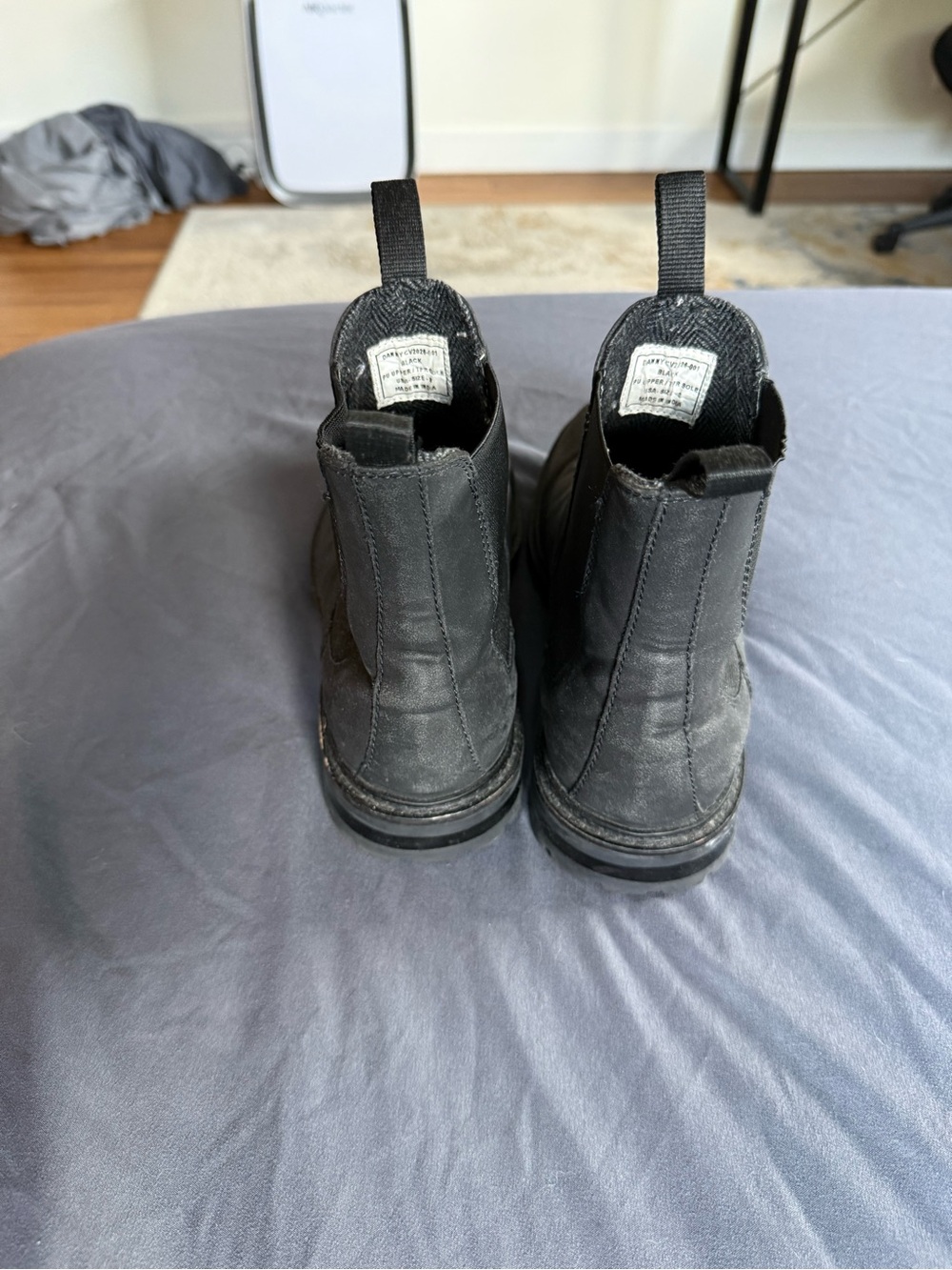 Crevo Black Leather Chelsea Boots with Lug Sole - Picture 2 of 6